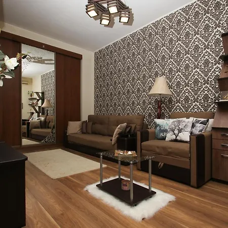Cozy On Yevreiska Street Апартаменти Одеса